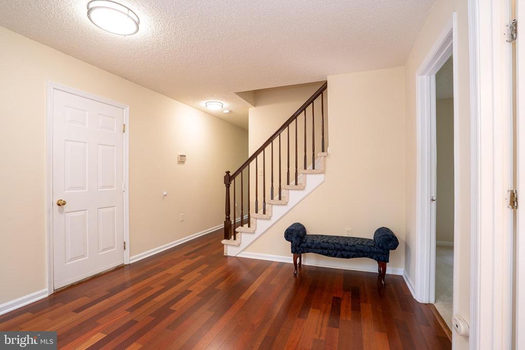 Princeton, New Jersey, 08540, United States, 4 Bedrooms Bedrooms, ,4 BathroomsBathrooms,Residential,For Sale,1938433