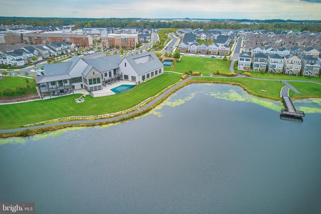 Ashburn, Virginia, 20148, United States, 3 Bedrooms Bedrooms, ,2 BathroomsBathrooms,Residential,For Sale,1977390