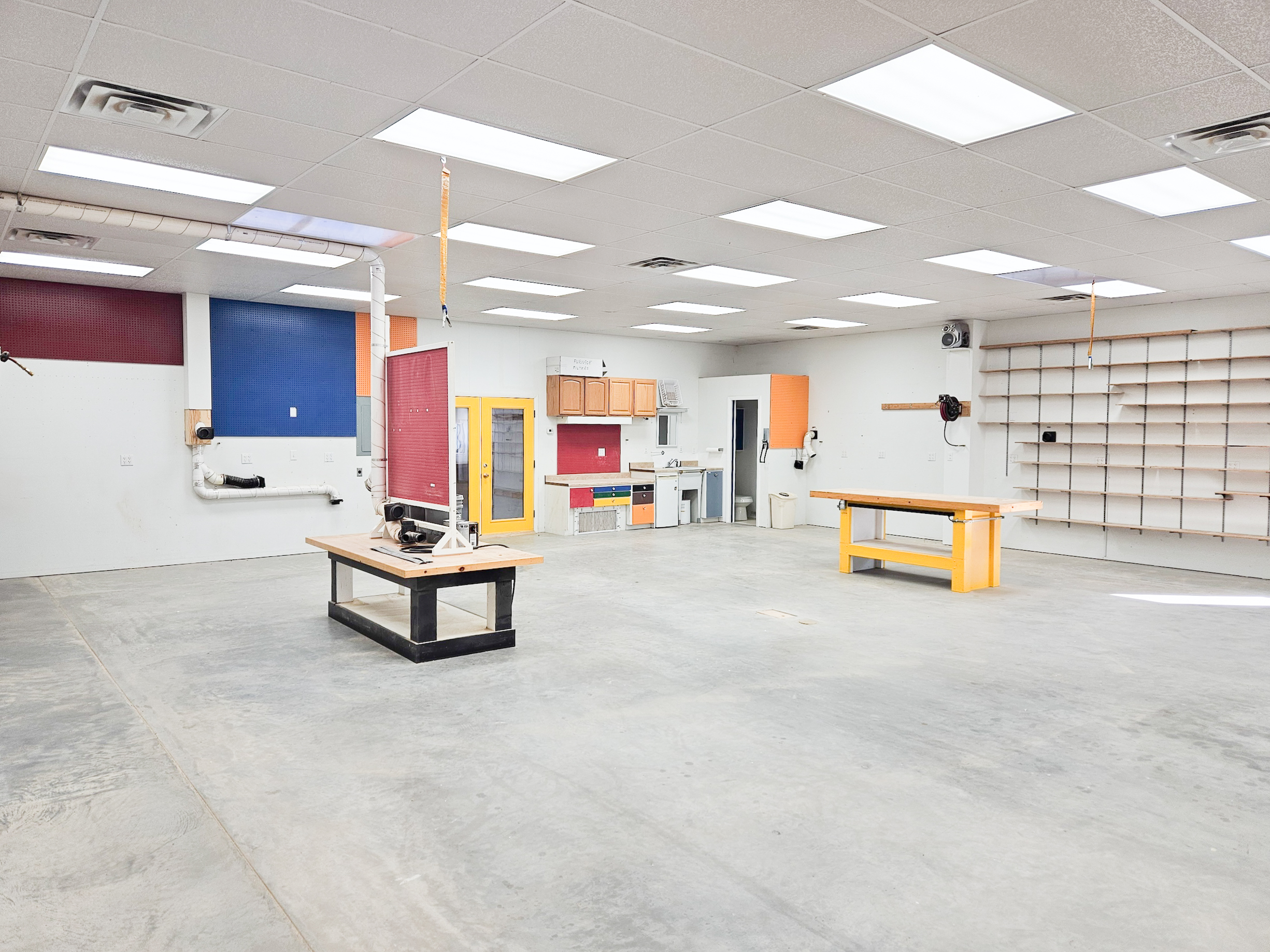 Belen, New Mexico, 87002, United States, 3 Bedrooms Bedrooms, ,3 BathroomsBathrooms,Residential,For Sale,1973805