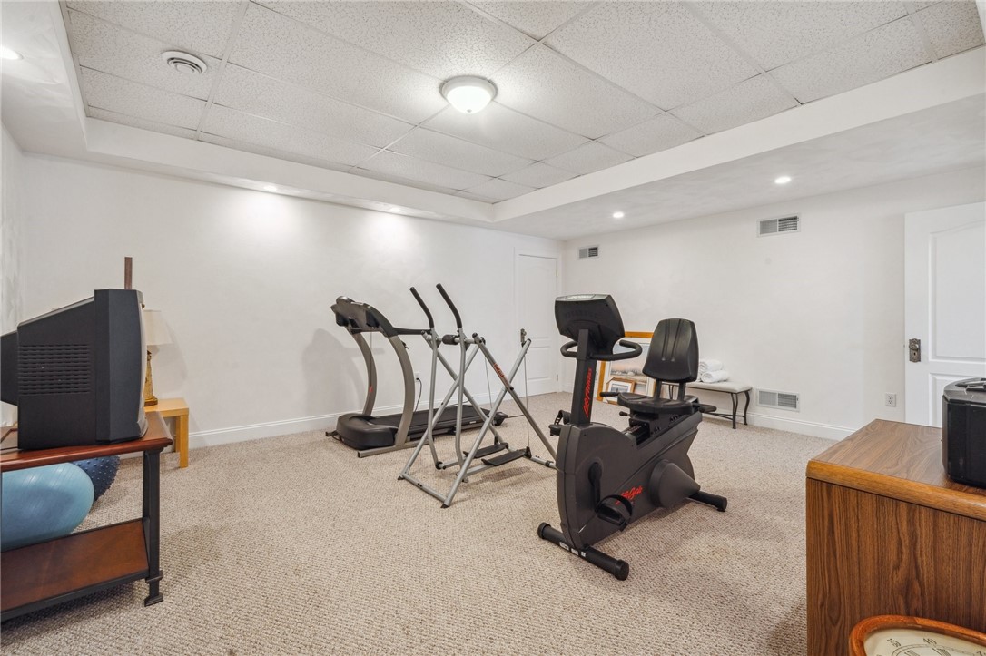 Penn Twp, Pennsylvania, 15644, United States, 4 Bedrooms Bedrooms, ,4 BathroomsBathrooms,Residential,For Sale,1975904