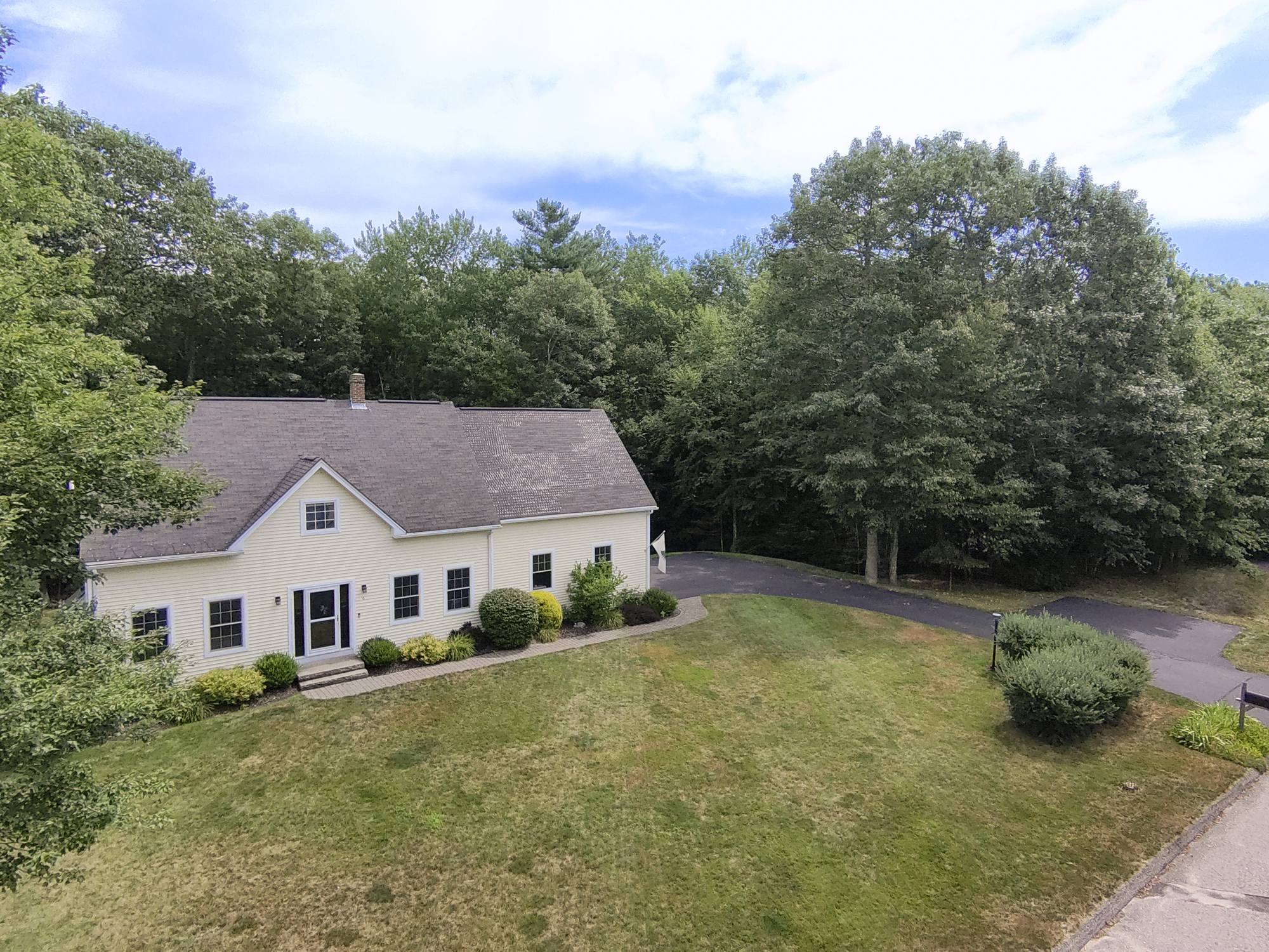 Gorham, Maine, 04038, United States, 4 Bedrooms Bedrooms, ,3 BathroomsBathrooms,Residential,For Sale,1914155