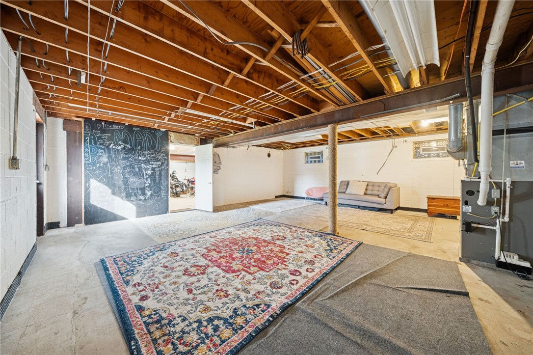 Plum Boro, Pennsylvania, 15239, United States, 4 Bedrooms Bedrooms, ,4 BathroomsBathrooms,Residential,For Sale,1996480