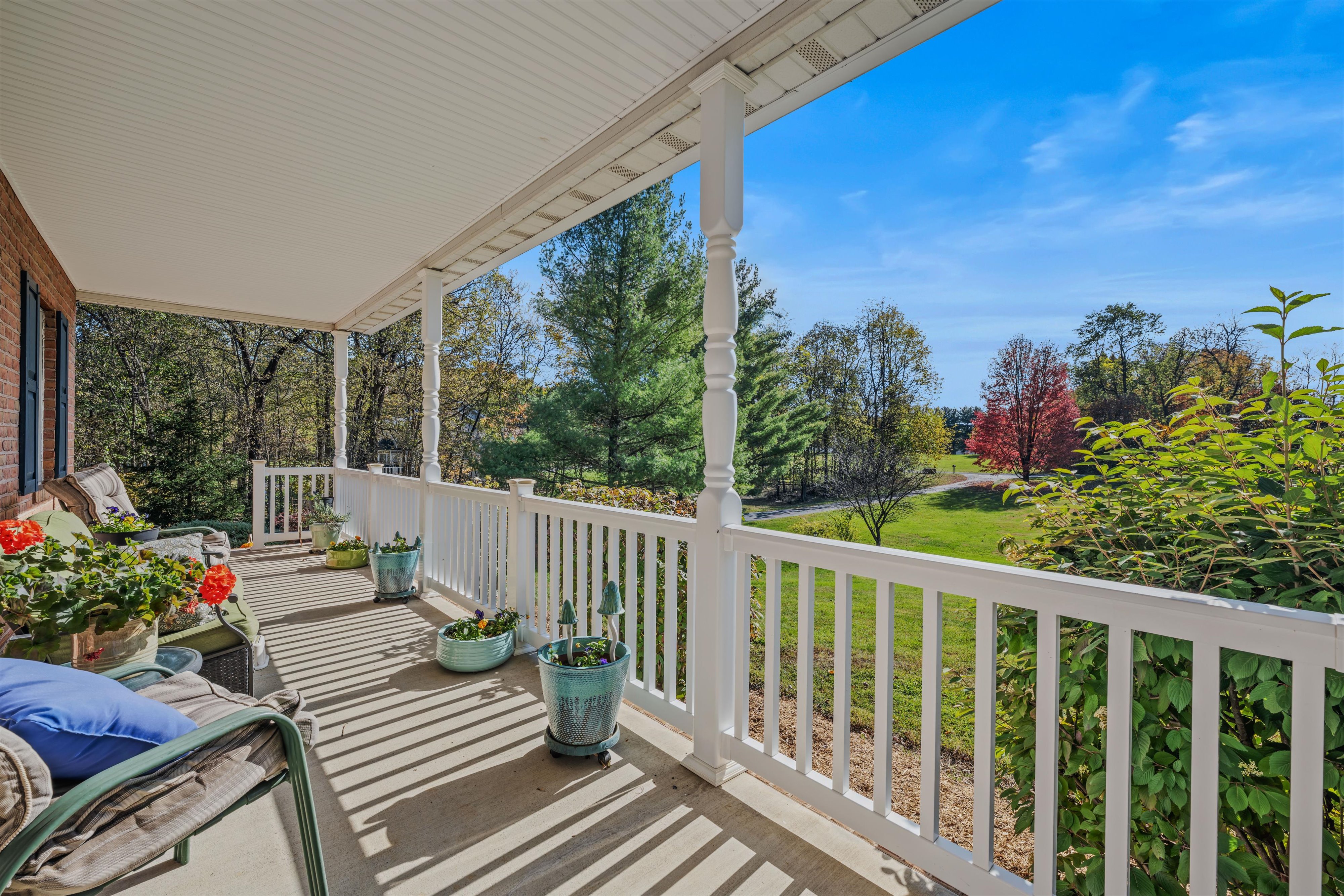 Martinsburg, West Virginia, 25403, United States, 3 Bedrooms Bedrooms, ,Residential,For Sale,1998035