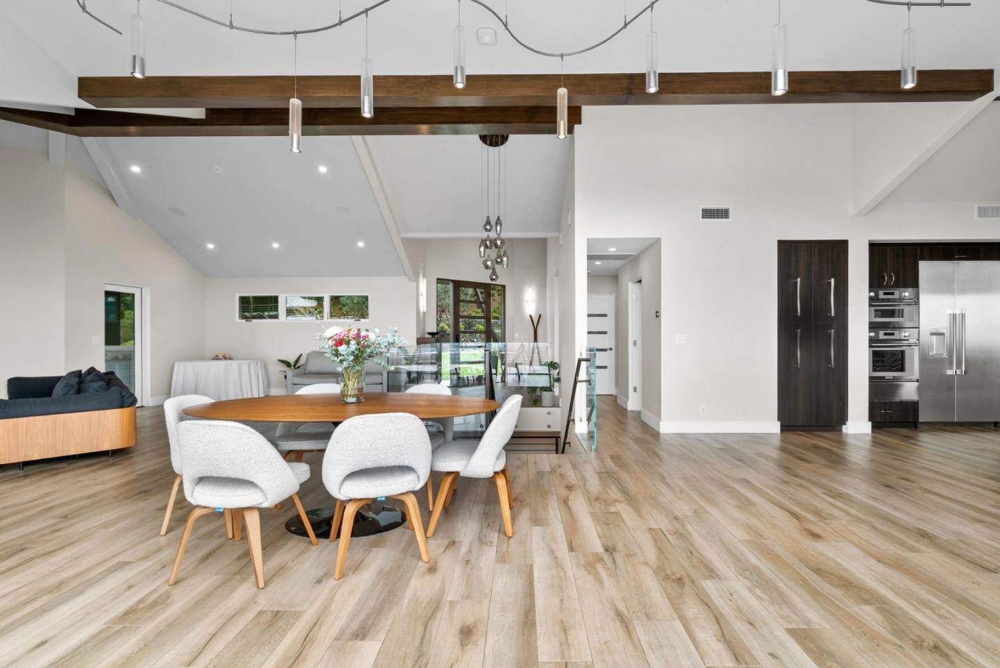 Los Gatos, California, 95030, United States, 5 Bedrooms Bedrooms, ,6 BathroomsBathrooms,Residential,For Sale,1997013