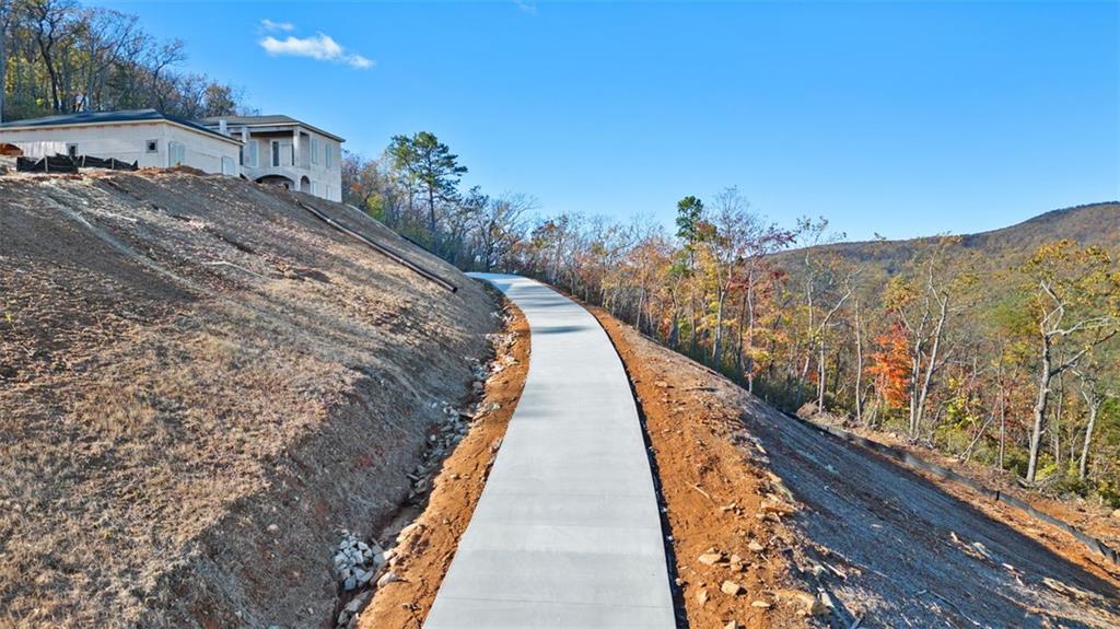 Clarkesville, Georgia, 30523, United States, 4 Bedrooms Bedrooms, ,5 BathroomsBathrooms,Residential,For Sale,1937902
