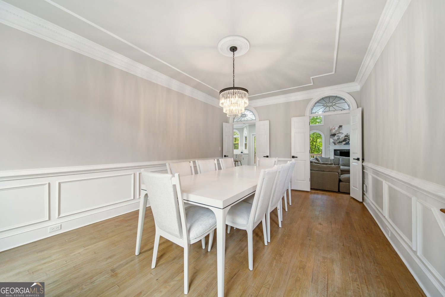 Atlanta, Georgia, 30350, United States, 8 Bedrooms Bedrooms, ,6 BathroomsBathrooms,Residential,For Sale,1992514