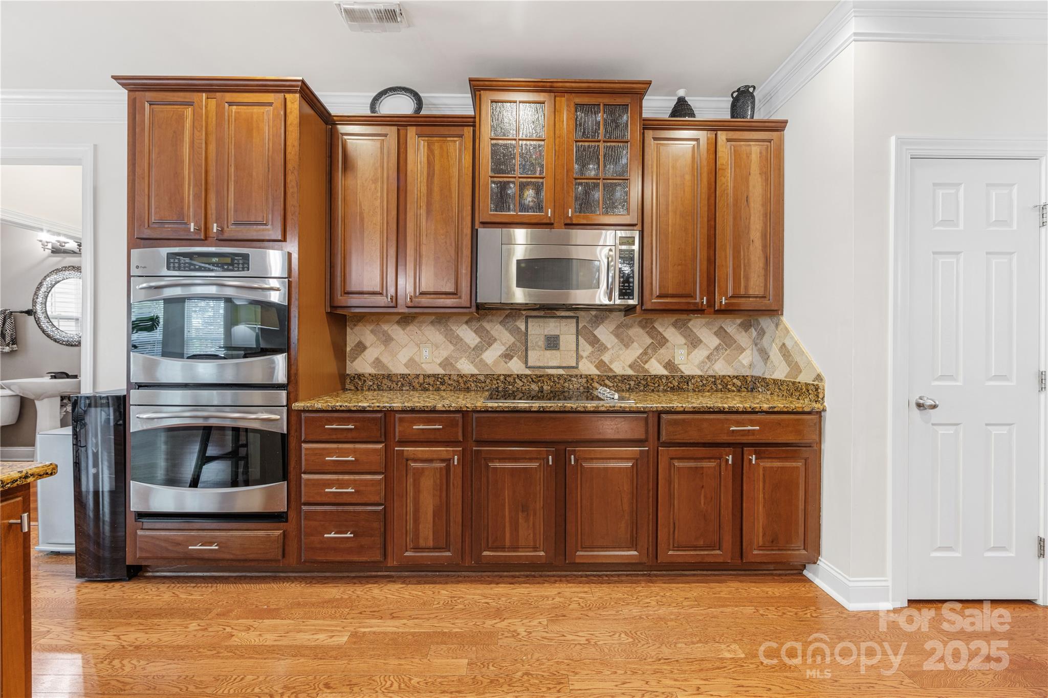 Huntersville, North Carolina, 28078, United States, 4 Bedrooms Bedrooms, ,3 BathroomsBathrooms,Residential,For Sale,1969011