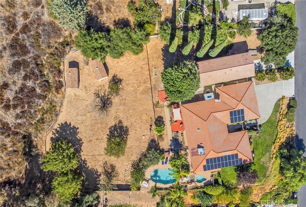 Cherry Valley, California, 92223, United States, 6 Bedrooms Bedrooms, ,3 BathroomsBathrooms,Residential,For Sale,1973904