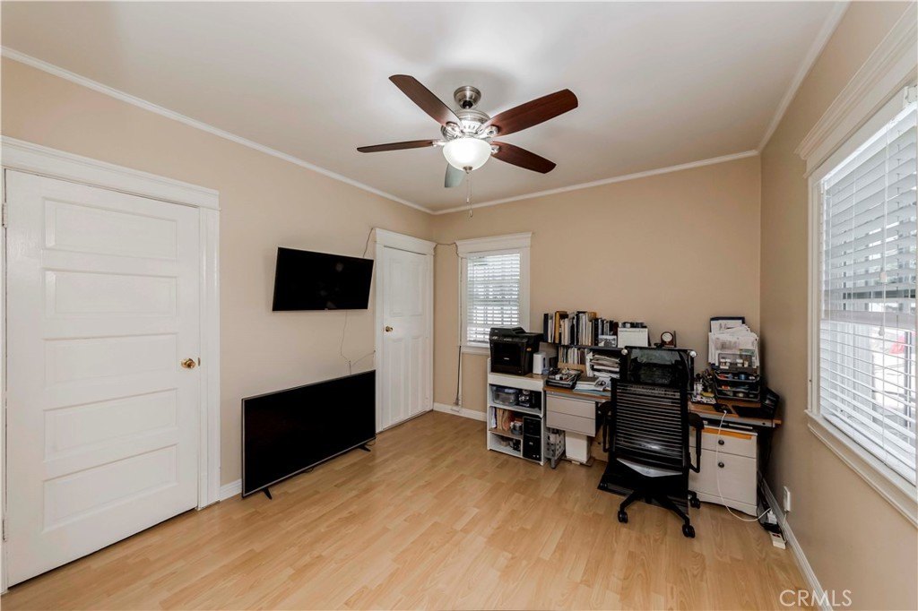 1520 S New Hampshire Avenue, Los Angeles, California, 90006, United States, 2 Bedrooms Bedrooms, ,1 BathroomBathrooms,Residential,For Sale,1520 S New Hampshire Avenue,1599966