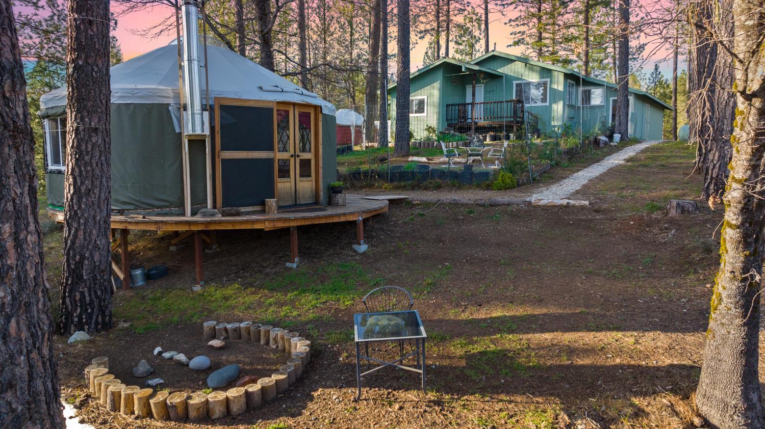 Camptonville, California, 95922, United States, 1 Bedroom Bedrooms, ,2 BathroomsBathrooms,Residential,For Sale,1938019