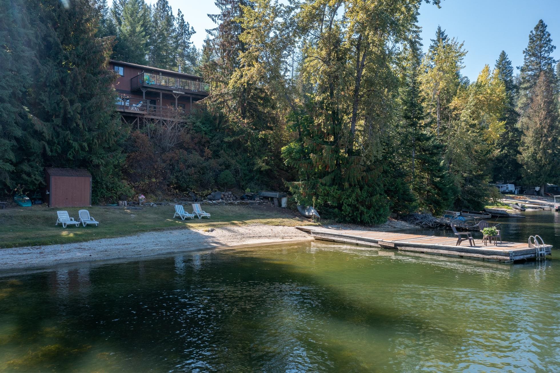 Newman Lake, Washington, 99025, United States, 3 Bedrooms Bedrooms, ,1 BathroomBathrooms,Residential,For Sale,1979183