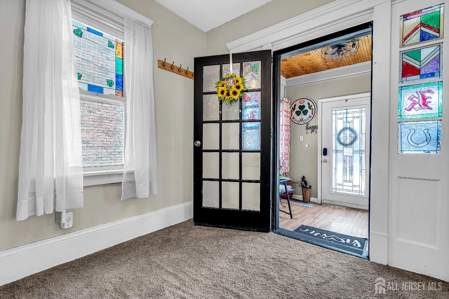 Woodbridge Proper, New Jersey, 07095, United States, 5 Bedrooms Bedrooms, ,2 BathroomsBathrooms,Residential,For Sale,1906051