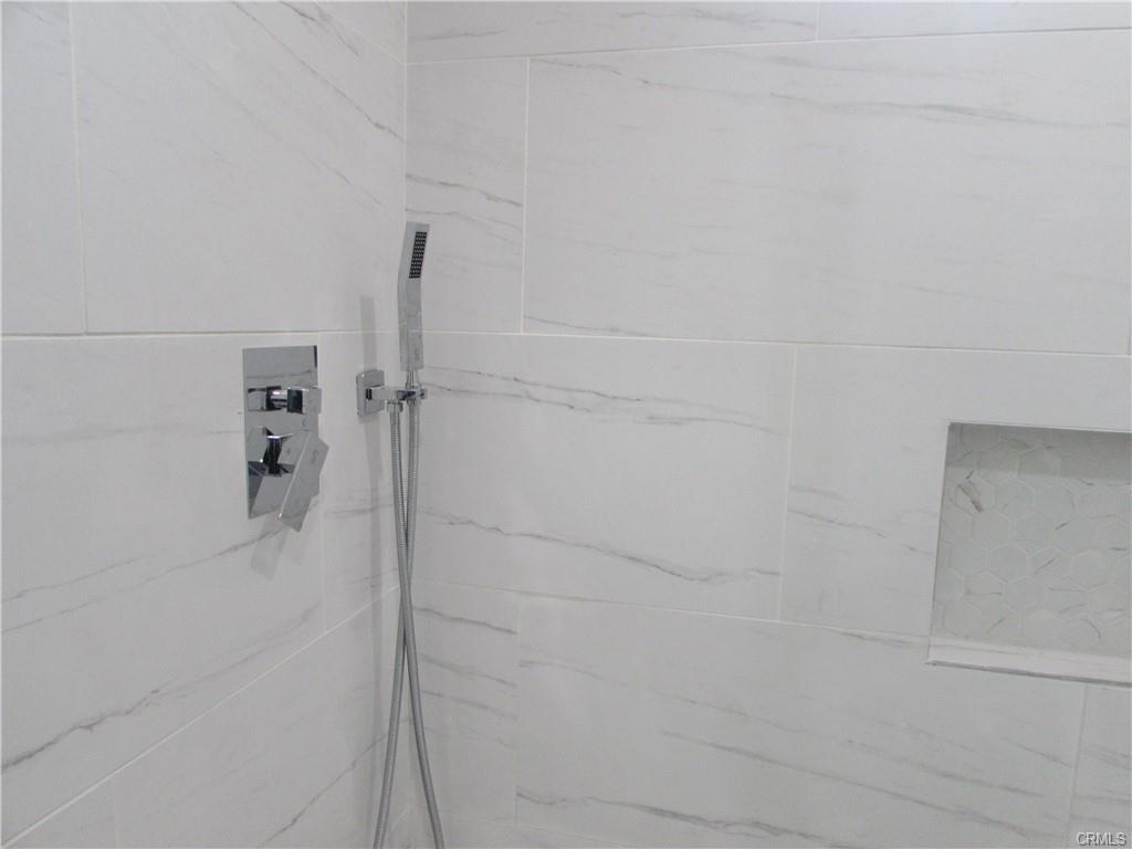 Compton, California, 90221, United States, 3 Bedrooms Bedrooms, ,1 BathroomBathrooms,Residential,For Sale,1904243