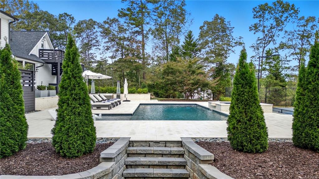 Alpharetta, Georgia, 30005, United States, 4 Bedrooms Bedrooms, ,6 BathroomsBathrooms,Residential,For Sale,1983404