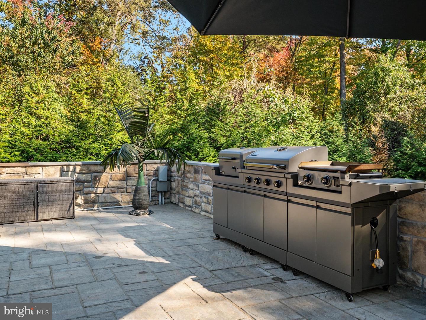 Pasadena, Maryland, 21122, United States, 4 Bedrooms Bedrooms, ,4 BathroomsBathrooms,Residential,For Sale,1989268