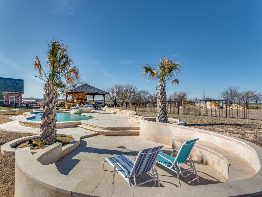 Fort Worth, Texas, 76179, United States, 5 Bedrooms Bedrooms, ,5 BathroomsBathrooms,Residential,For Sale,1721664