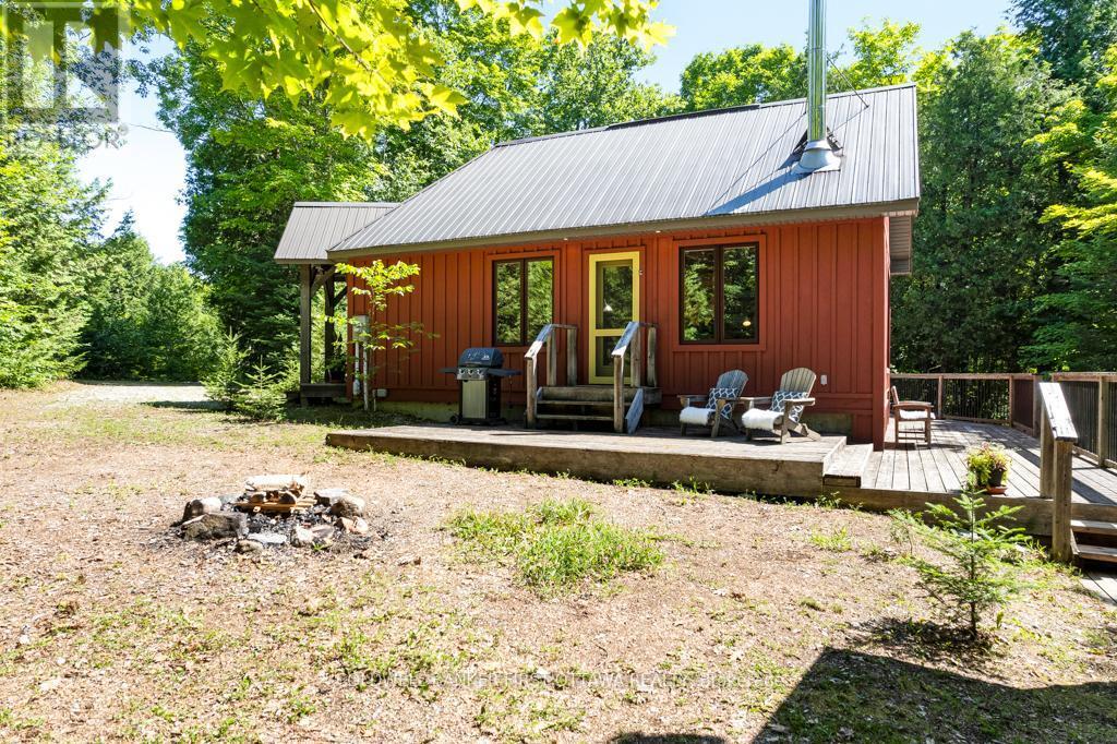 FRONTENAC (FRONTENAC NORTH), Ontario, K0H 2J0, CA, 3 Bedrooms Bedrooms, ,1 BathroomBathrooms,Residential,For Sale,1901369