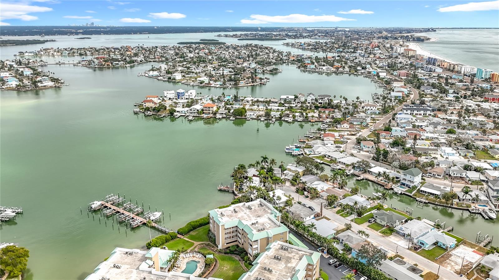 Madeira Beach, Florida, 33708, United States, 2 Bedrooms Bedrooms, ,2 BathroomsBathrooms,Residential,For Sale,1985682