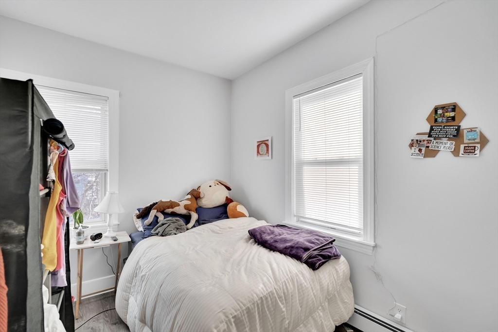 Boston, Massachusetts, 02135, United States, 9 Bedrooms Bedrooms, ,3 BathroomsBathrooms,Residential,For Sale,1896831
