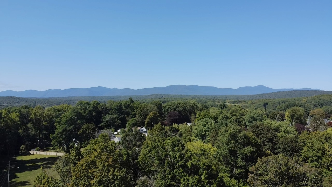 Catskill, New York, 12414, United States, 4 Bedrooms Bedrooms, ,2 BathroomsBathrooms,Residential,For Sale,1978791