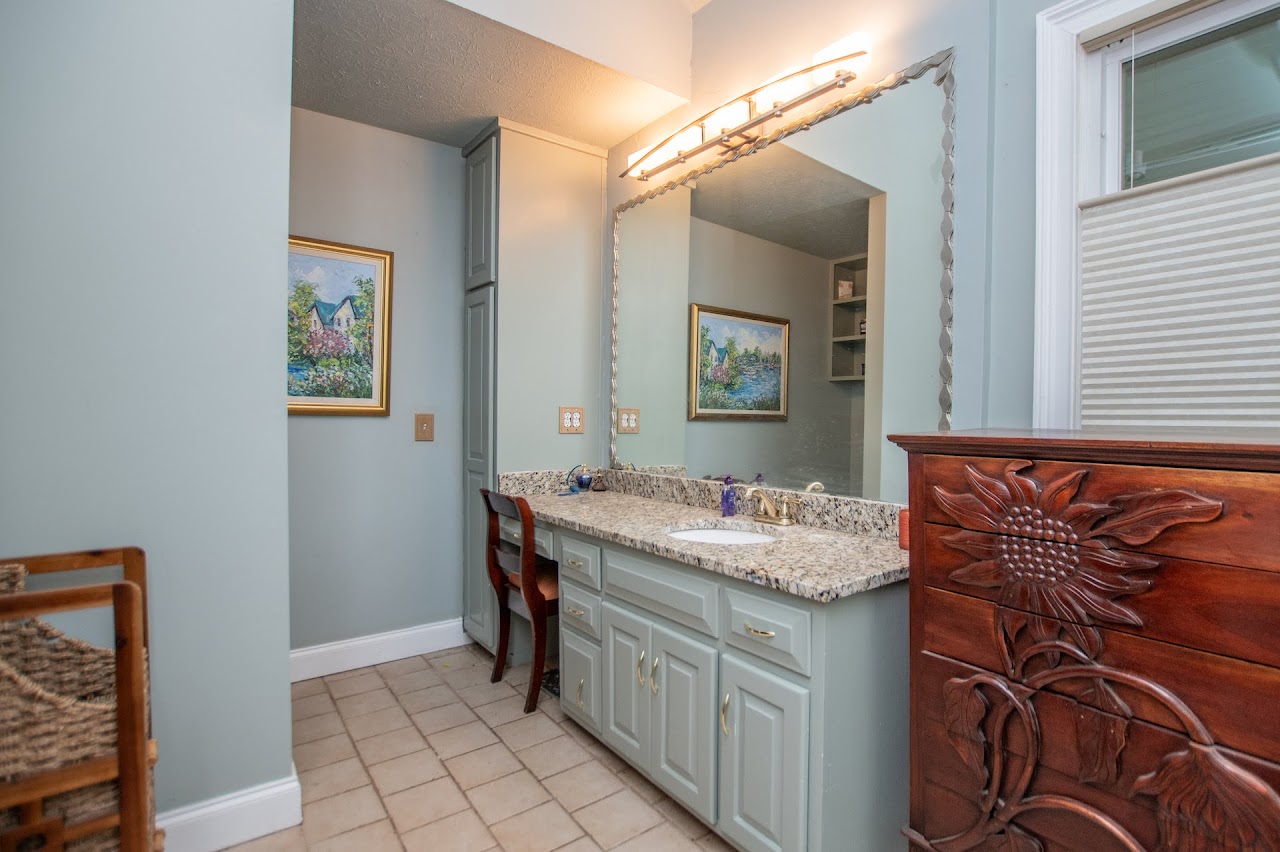 Carrollton, Georgia, 30117, United States, 4 Bedrooms Bedrooms, ,5 BathroomsBathrooms,Residential,For Sale,1861249
