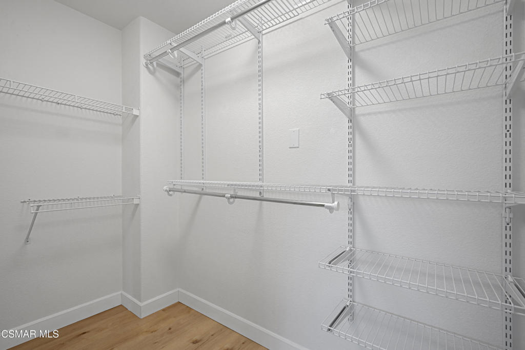 Westlake Village, California, 91362, United States, 2 Bedrooms Bedrooms, ,3 BathroomsBathrooms,Residential,For Sale,1987544