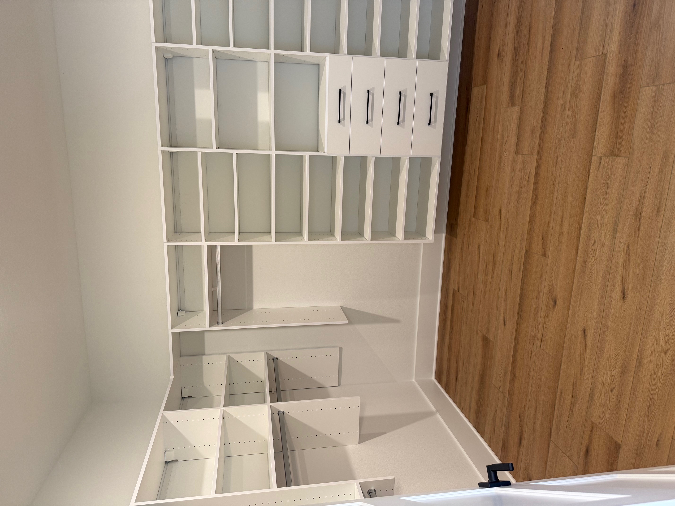 Tampa, Florida, 33611, United States, 5 Bedrooms Bedrooms, ,4 BathroomsBathrooms,Residential,For Sale,1992381