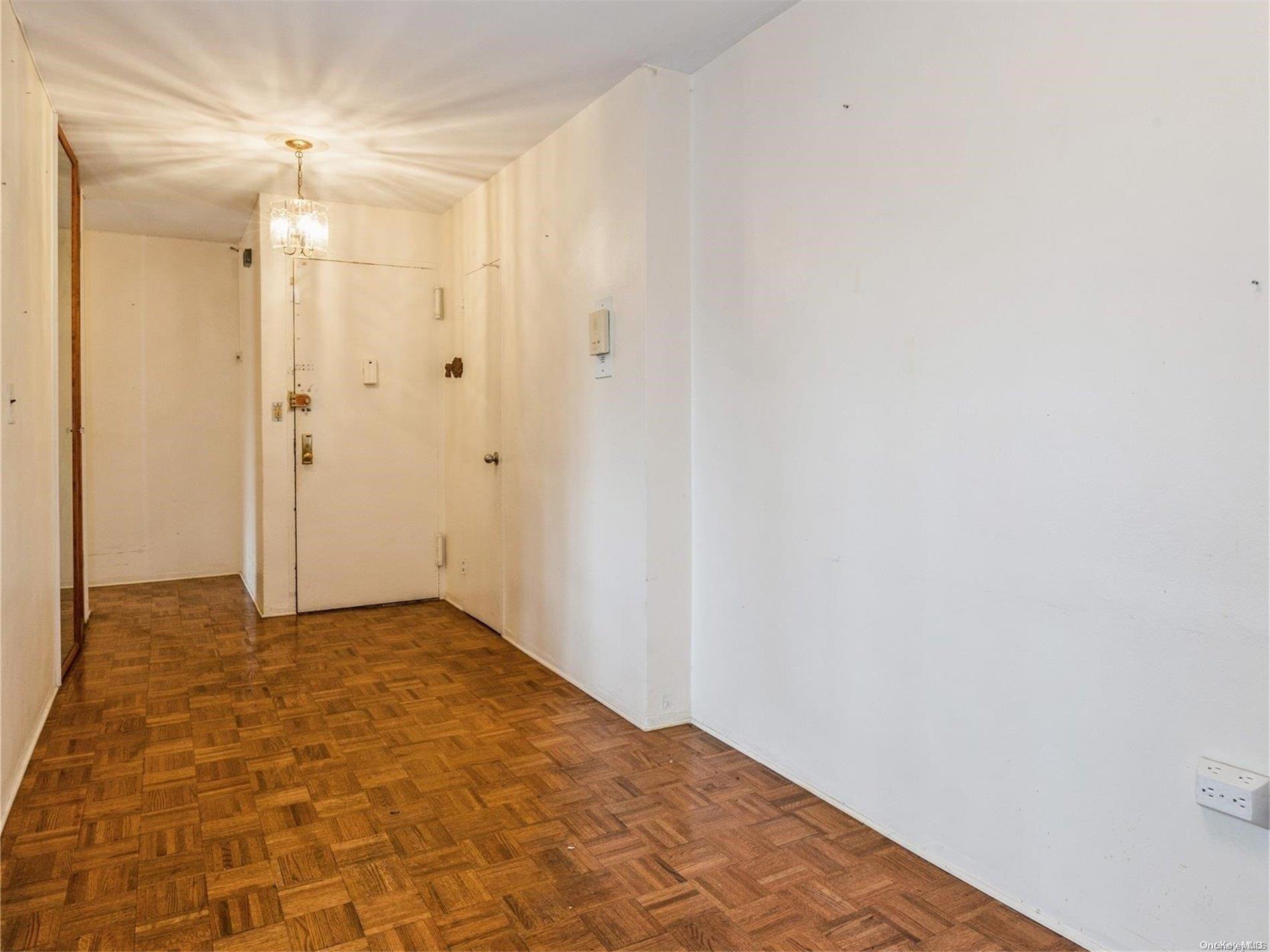 1019 Van Siclen Avenu, 4D, Brooklyn, New York, 11207, United States, 3 Bedrooms Bedrooms, ,2 BathroomsBathrooms,Residential,For Sale,1019 Van Siclen Avenu , 4D,1611699