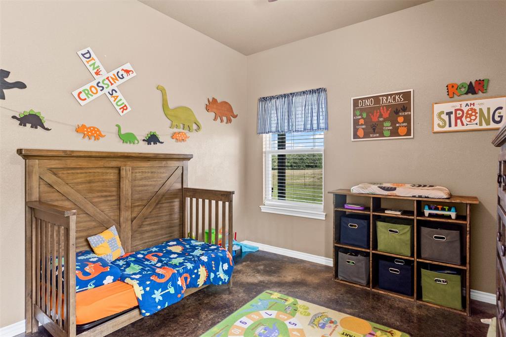 Covington, Texas, 76636, United States, 4 Bedrooms Bedrooms, ,2 BathroomsBathrooms,Residential,For Sale,1847211