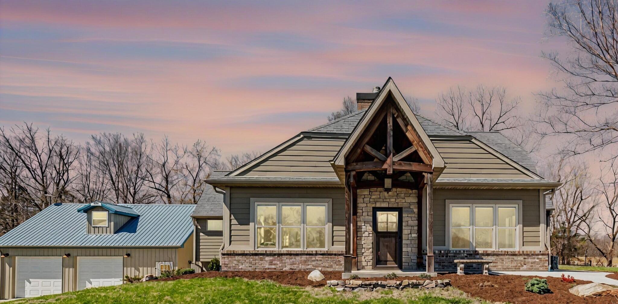 ROCHEPORT, Missouri, 65279, United States, 3 Bedrooms Bedrooms, ,3 BathroomsBathrooms,Residential,For Sale,1851198
