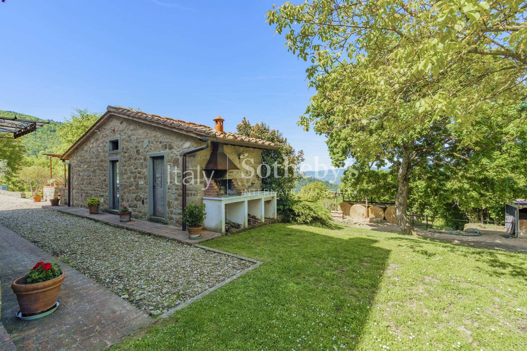 Renovated farmhouse in the Mugello countryside - 物件實景
