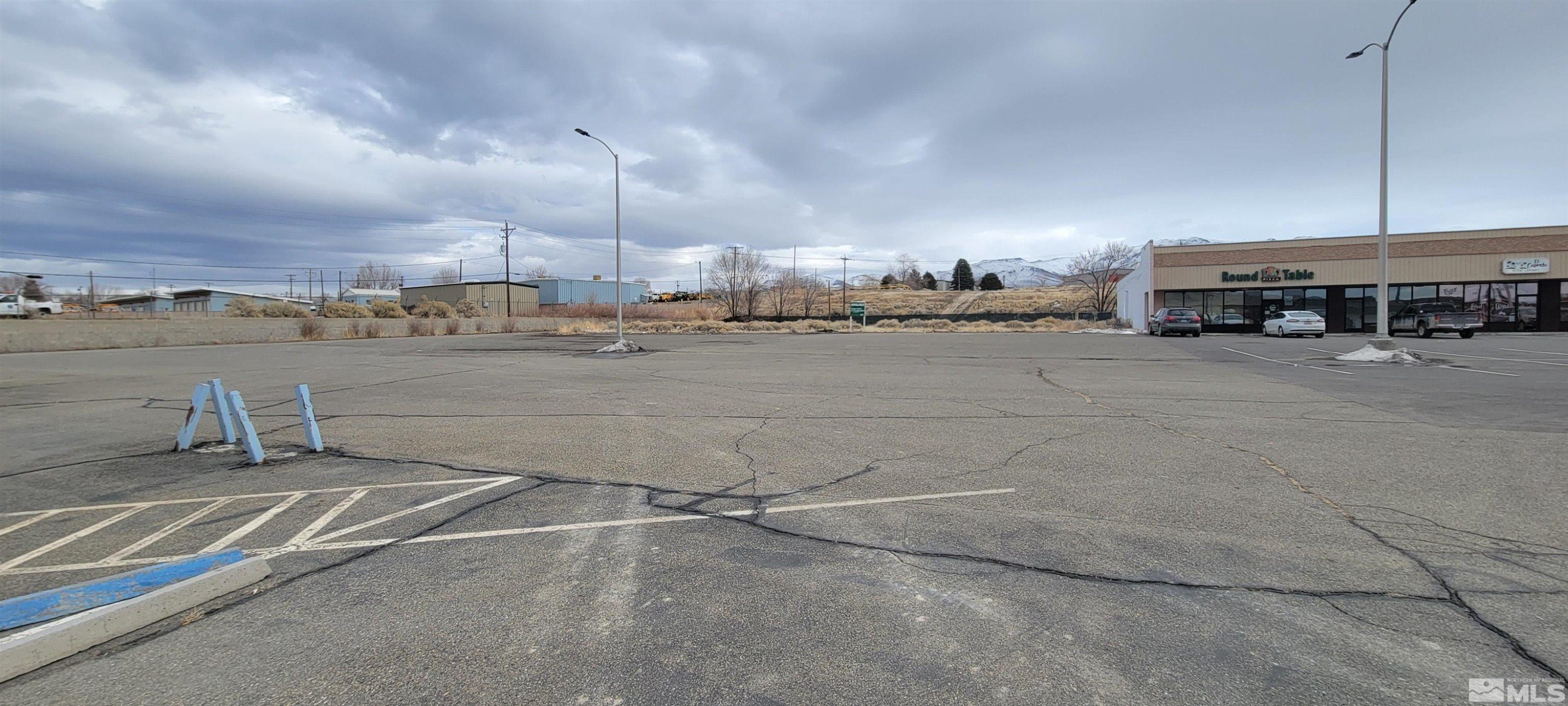 Winnemucca, Nevada, 89445, United States, ,Residential,For Sale,1920711