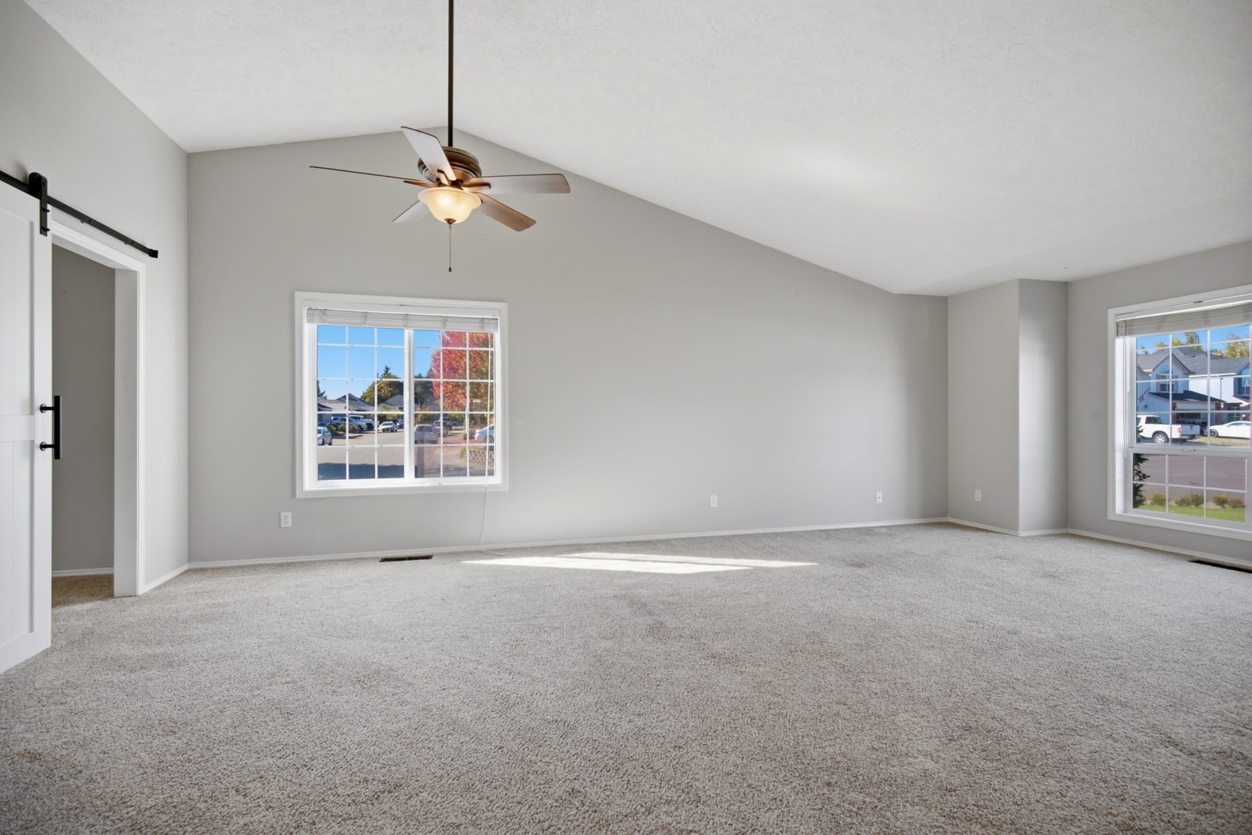  1526 EL SEGUNDO AVE NE Keizer, OR 97303 - 物件實景