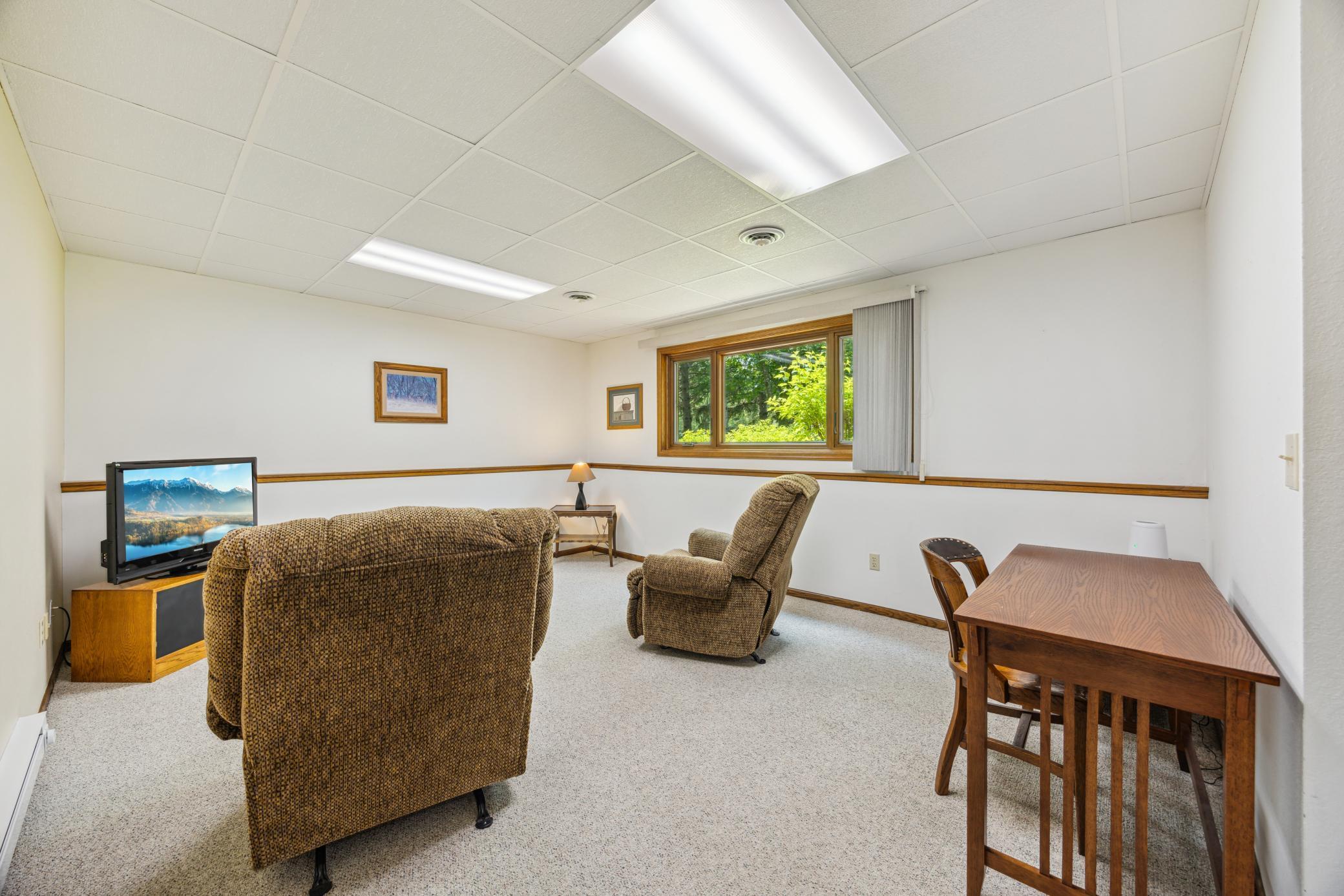 Saint Cloud, Minnesota, 56301, United States, 4 Bedrooms Bedrooms, ,1 BathroomBathrooms,Residential,For Sale,1959252