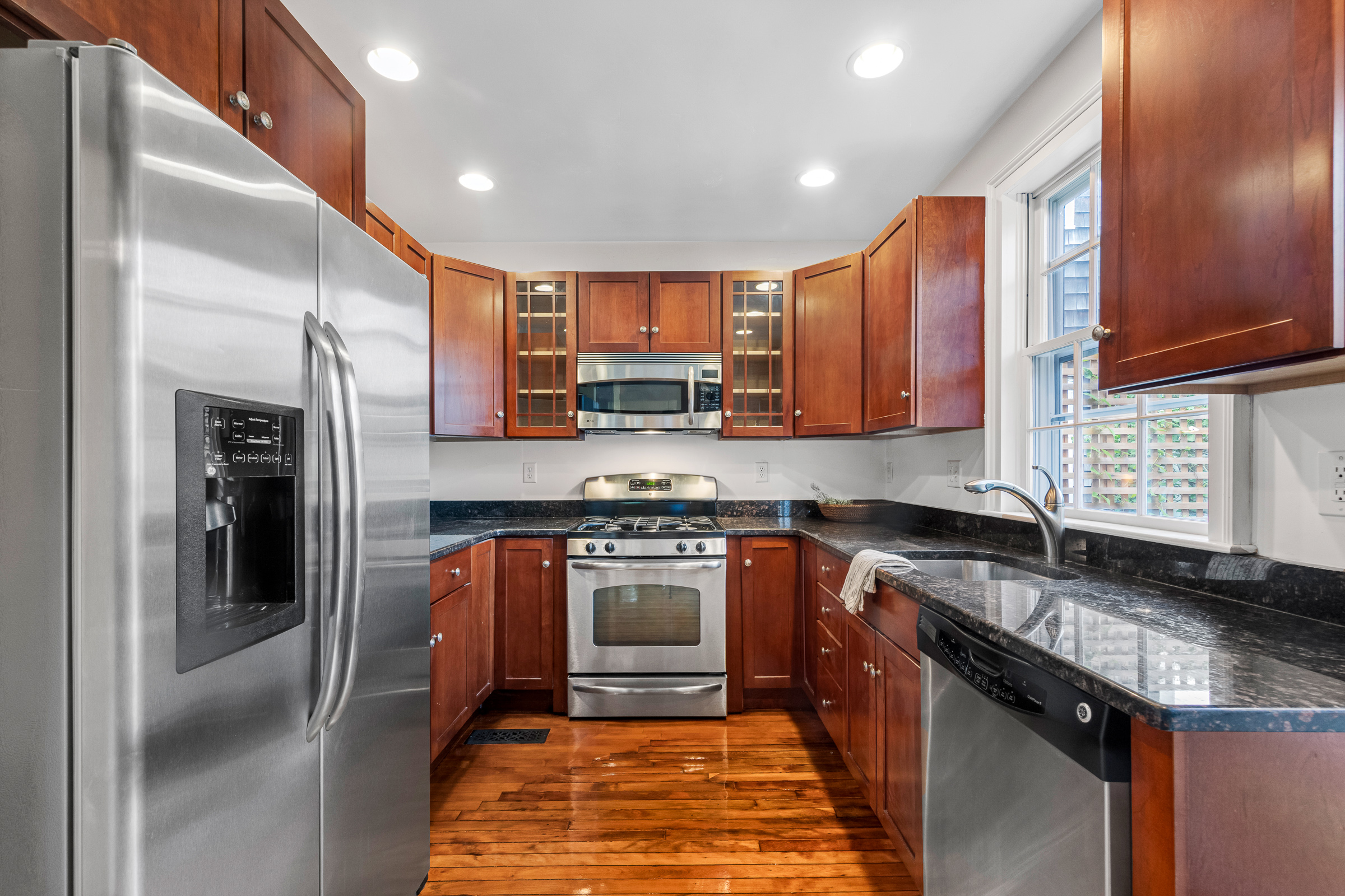  54-56 Lime St, Newburyport, MA, 01950 - 物件實景