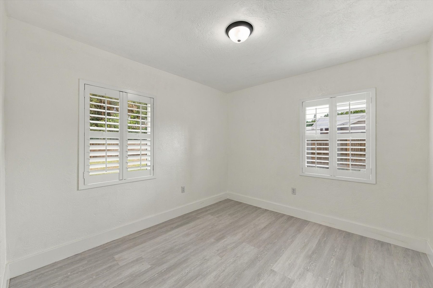  446 Coral Drive, Melbourne, FL, 32935 - 物件實景