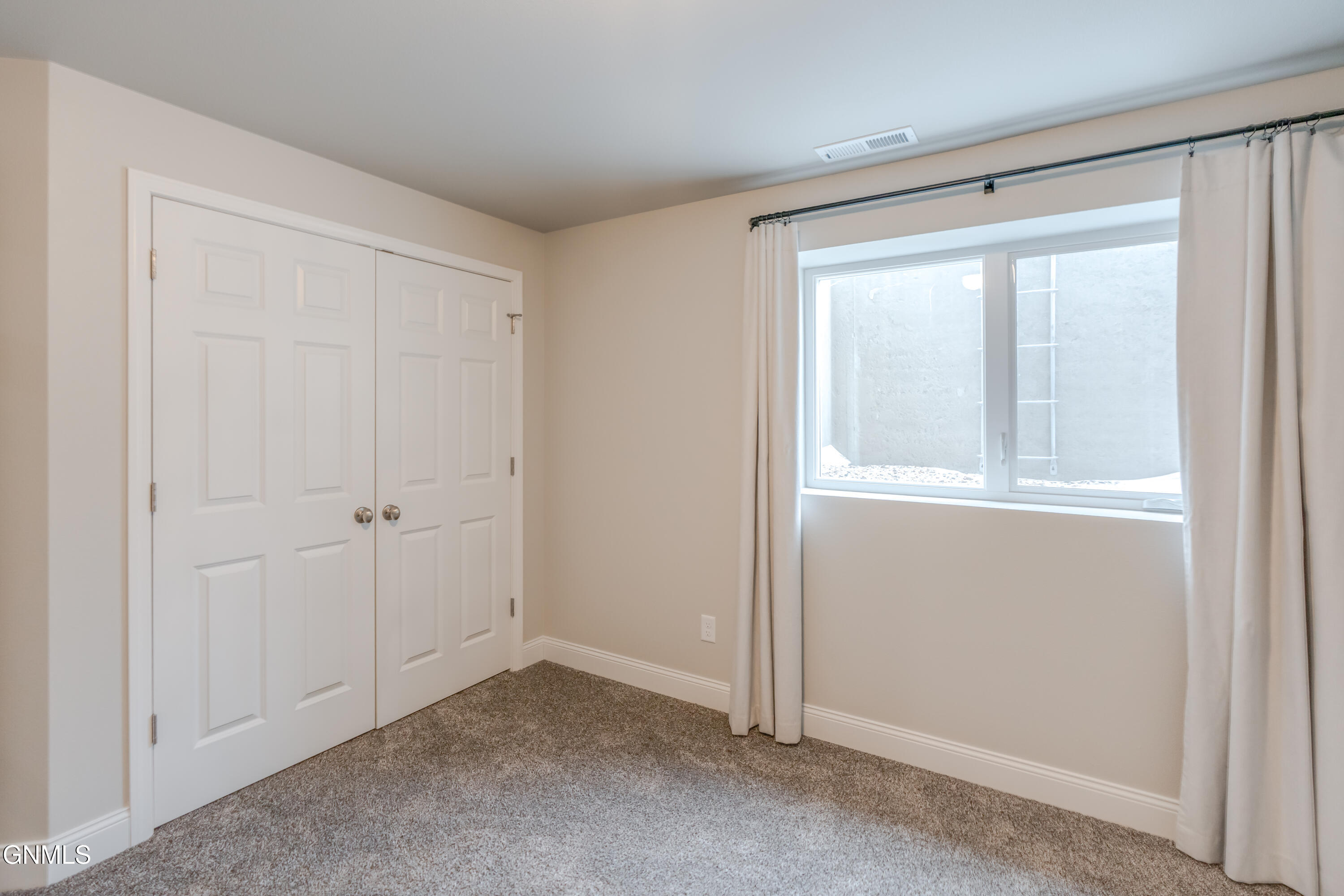 Bismarck, North Dakota, 58503, United States, 4 Bedrooms Bedrooms, ,3 BathroomsBathrooms,Residential,For Sale,2035327