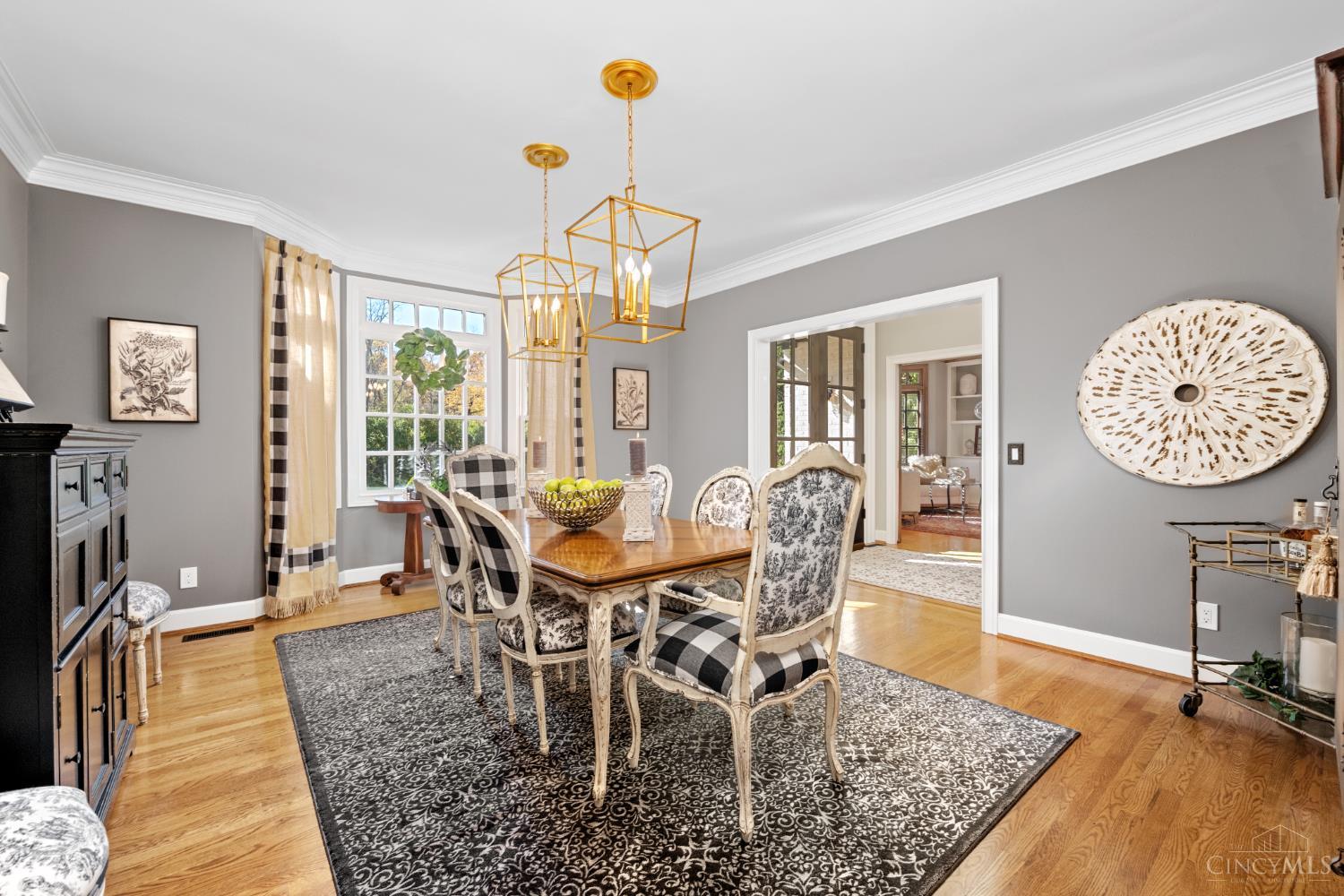 Indian Hill, Ohio, 45243, United States, 6 Bedrooms Bedrooms, ,6 BathroomsBathrooms,Residential,For Sale,1988280