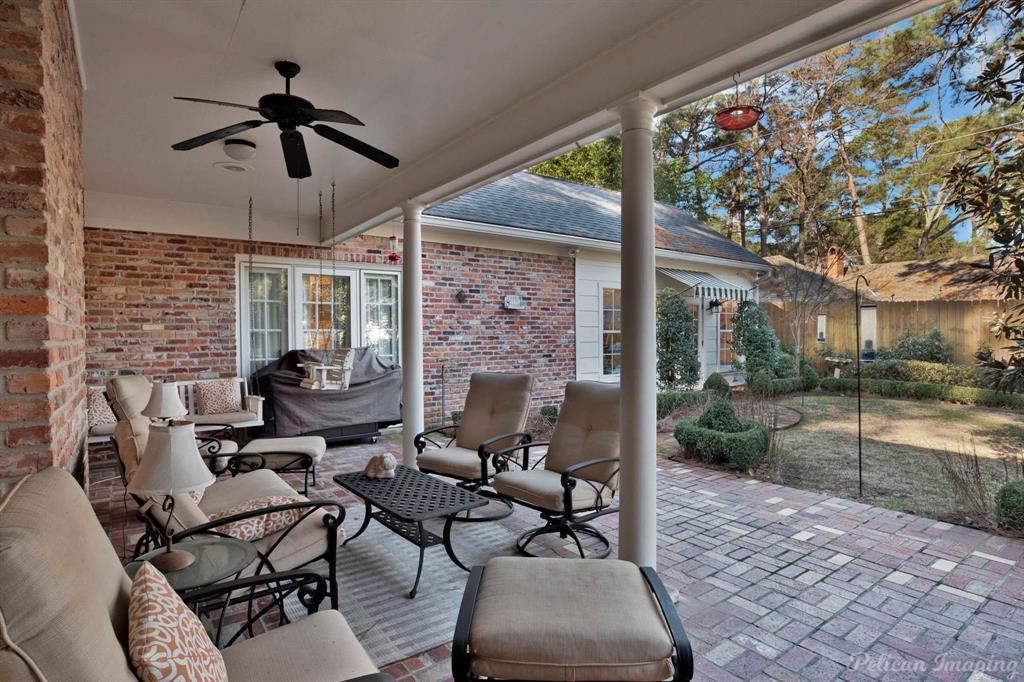 Shreveport, Louisiana, 71106, United States, 4 Bedrooms Bedrooms, ,4 BathroomsBathrooms,Residential,For Sale,1729515