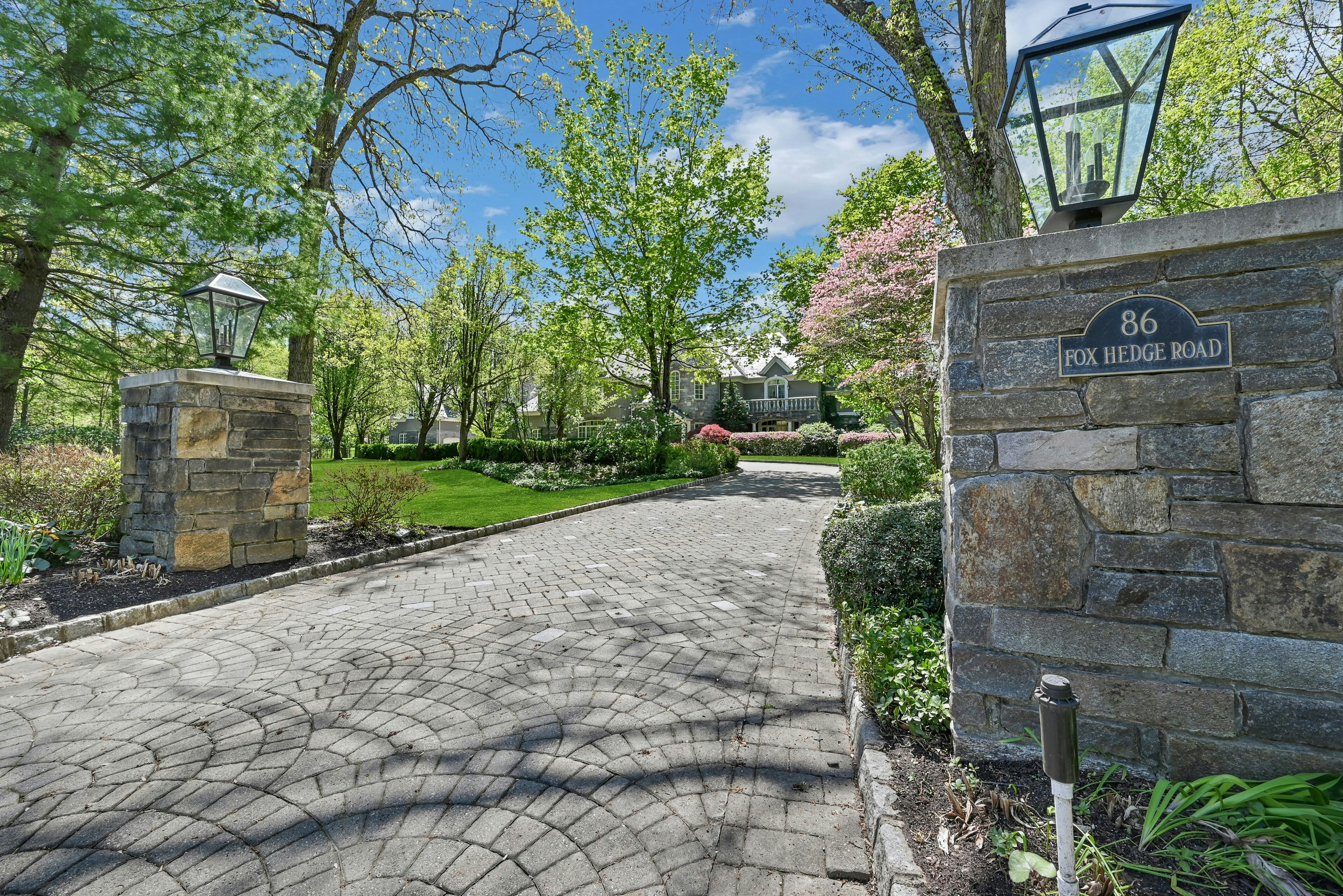  86 Fox Hedge Road, Saddle River, NJ 07458 - 物件實景