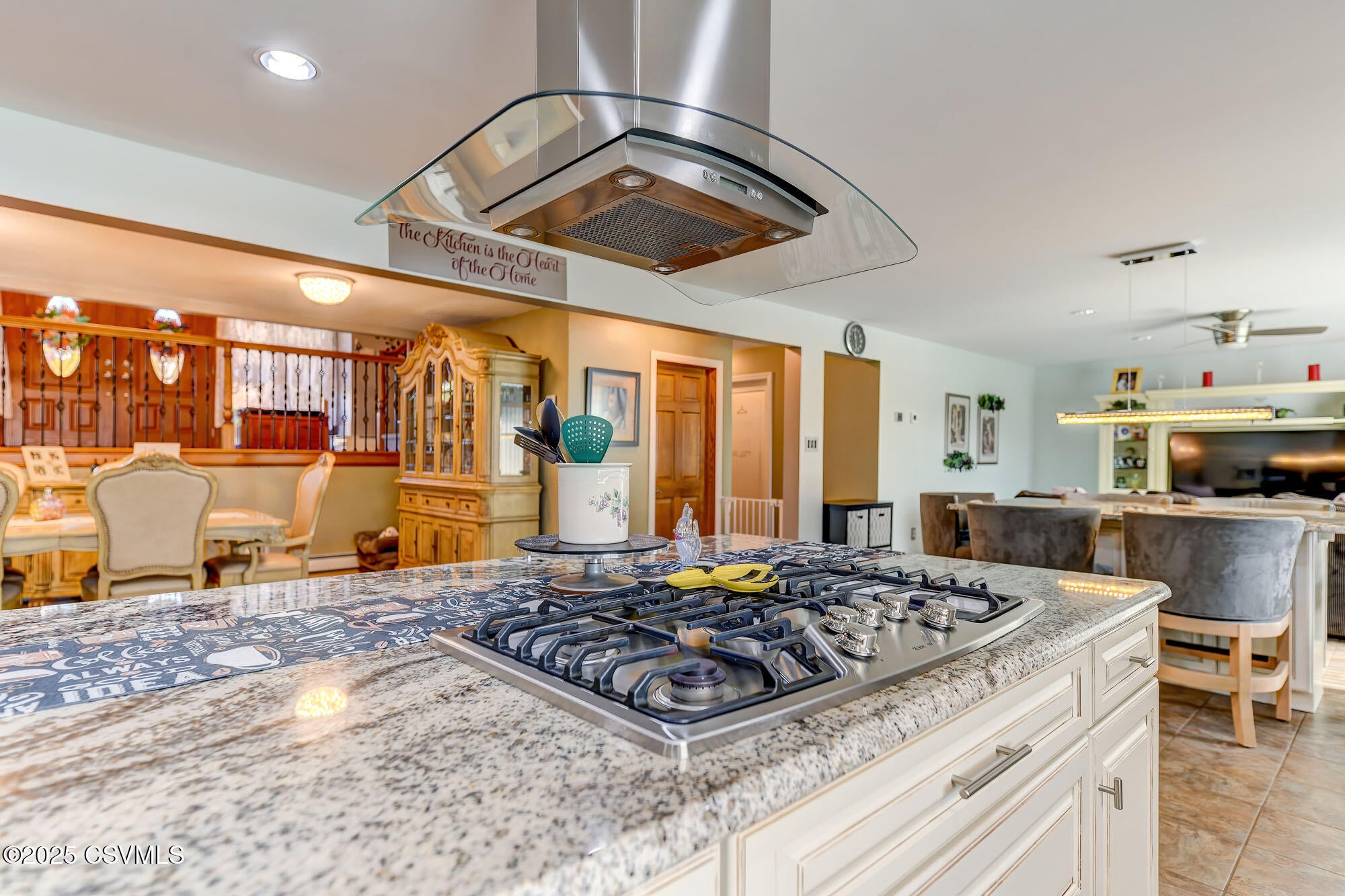 Berwick, Pennsylvania, 18603, United States, 4 Bedrooms Bedrooms, ,3 BathroomsBathrooms,Residential,For Sale,1979458