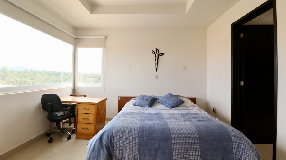 Morelia, Michoacán de Ocampo, 58350, Mexico, 4 Bedrooms Bedrooms, ,4 BathroomsBathrooms,Residential,For Sale,1998426