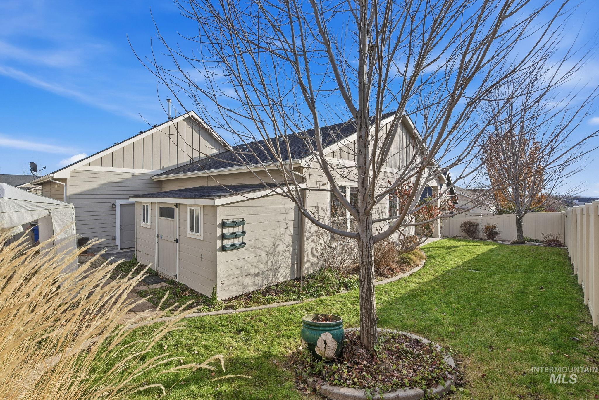 Star, Idaho, 83669, United States, 3 Bedrooms Bedrooms, ,Residential,For Sale,2001751