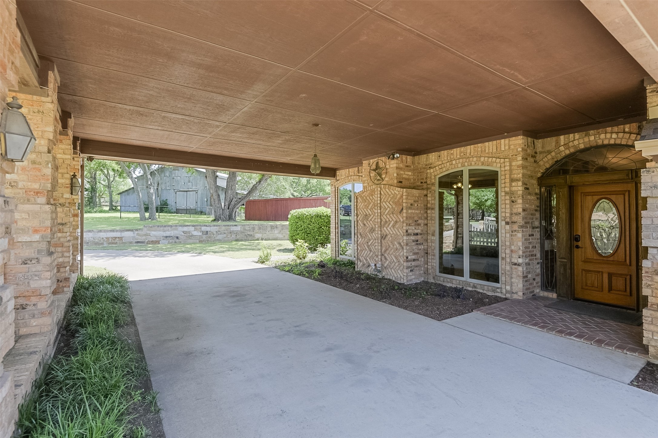 Ovilla, Texas, 75154, United States, 3 Bedrooms Bedrooms, ,4 BathroomsBathrooms,Residential,For Sale,1866219