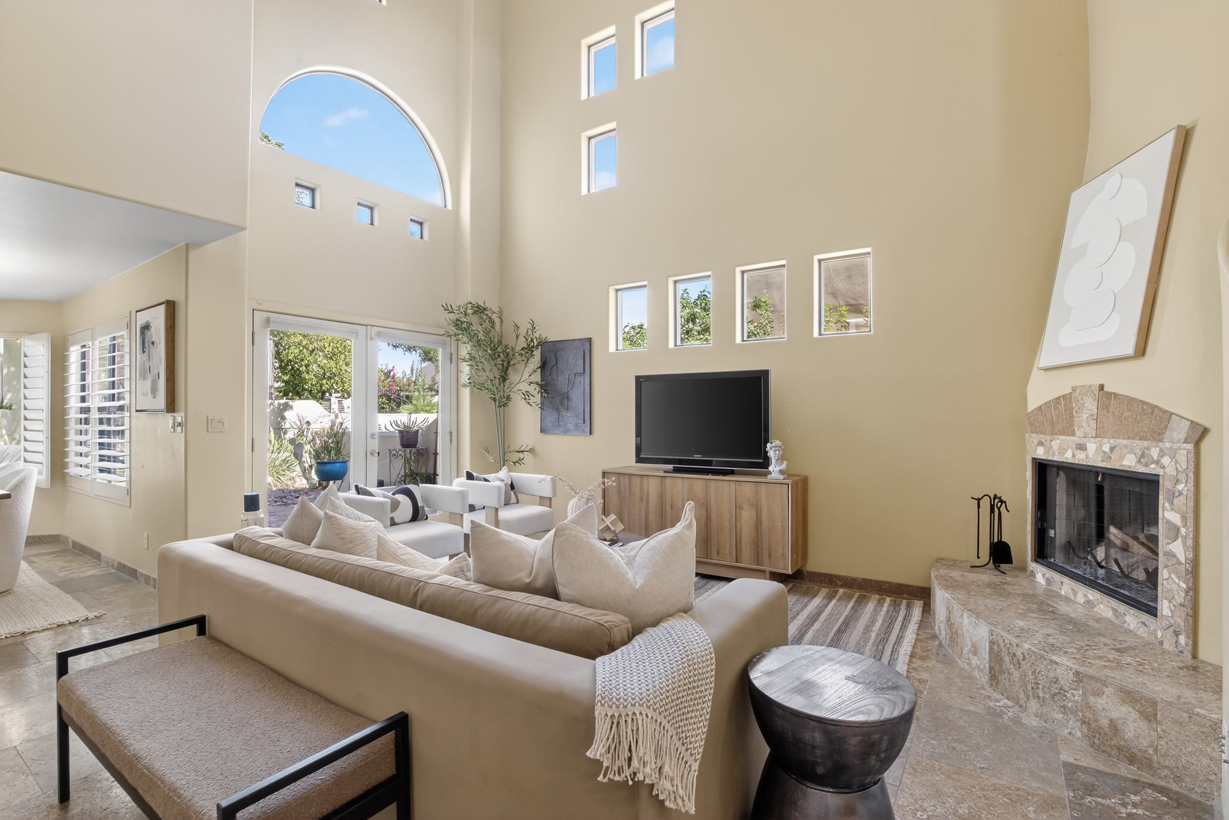 Tempe, Arizona, 85283, United States, 2 Bedrooms Bedrooms, ,Residential,For Sale,1966872