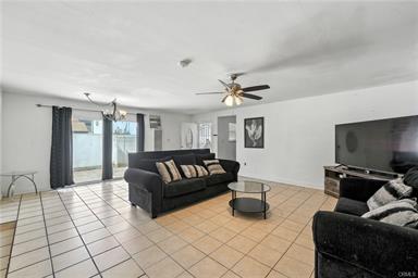 South Gate, California, 90280, United States, 2 Bedrooms Bedrooms, ,2 BathroomsBathrooms,Residential,For Sale,1904304