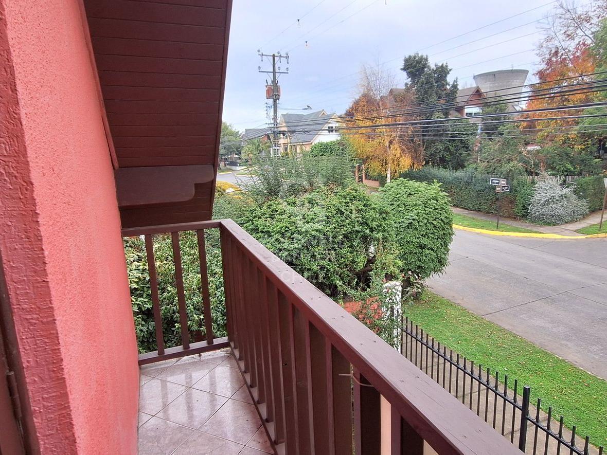Osorno, Chile, 4 Bedrooms Bedrooms, ,3 BathroomsBathrooms,Residential,For Sale,1907394