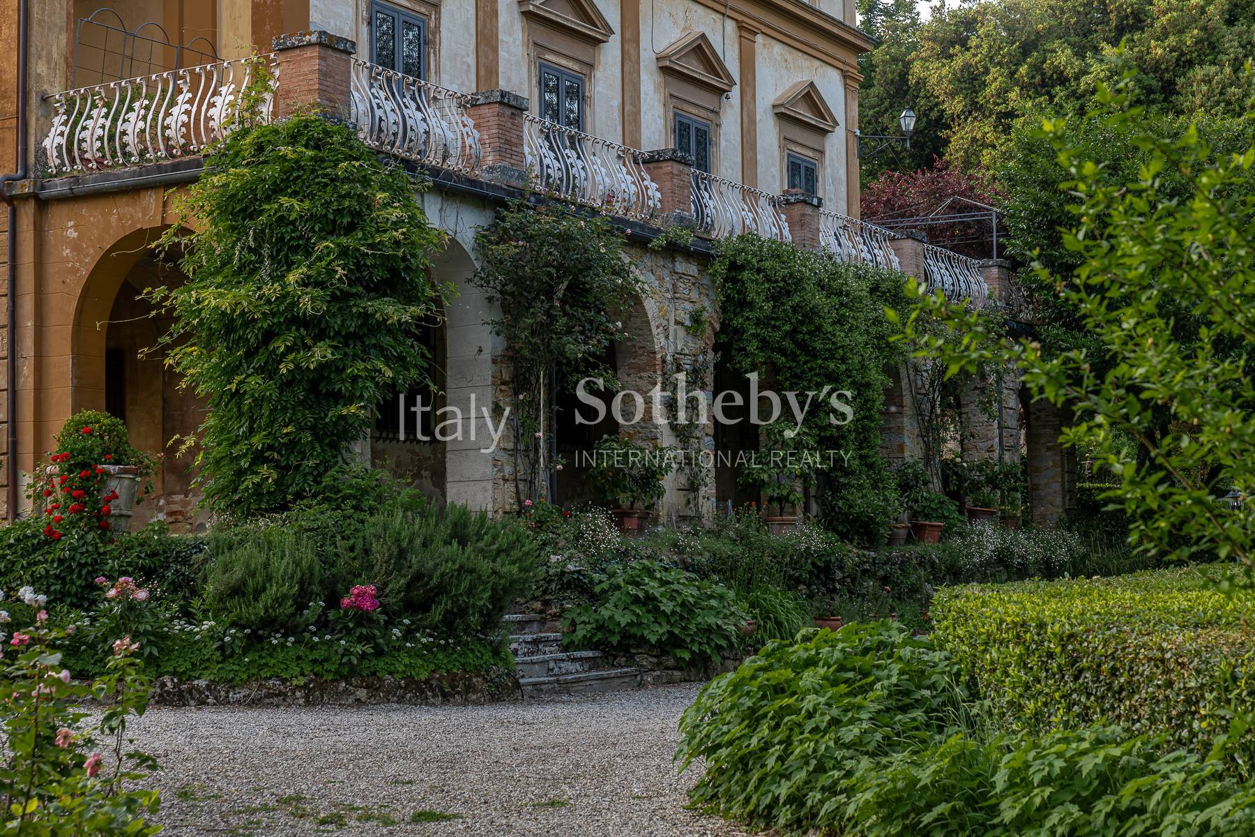  Historic majestic villa with breathtaking views over Florentine countryside - 物件實景