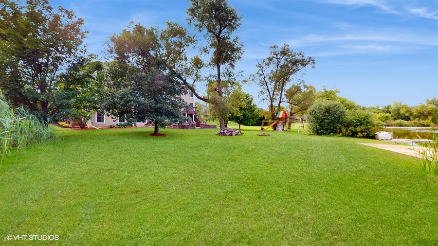 Lakewood, Illinois, 60014, United States, 5 Bedrooms Bedrooms, ,5 BathroomsBathrooms,Residential,For Sale,1980516