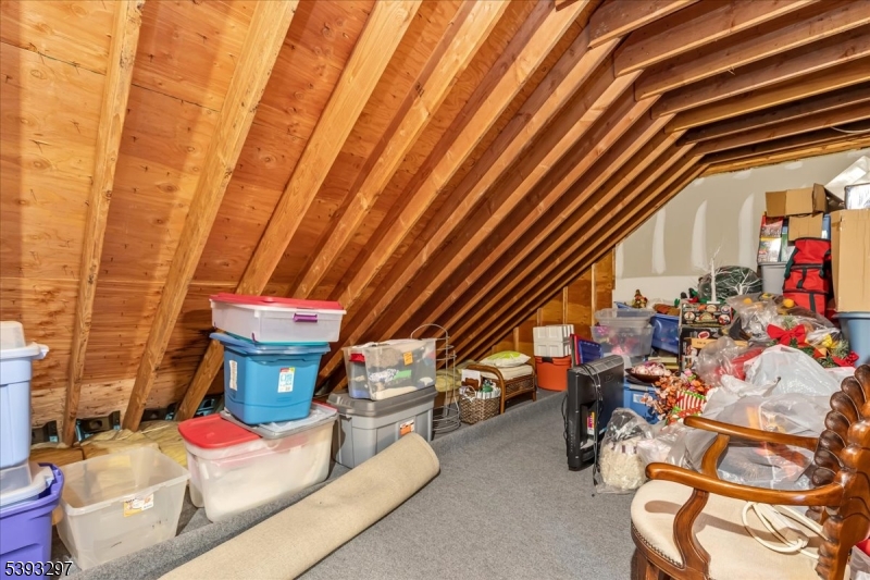 Edison Twp., New Jersey, 08820, United States, 5 Bedrooms Bedrooms, ,4 BathroomsBathrooms,Residential,For Sale,1989591